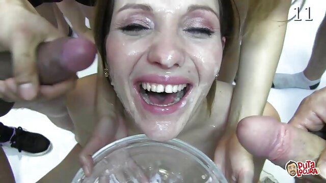 Gros seins futanari 3D heores baise brutalement et dur xnxx nudiste