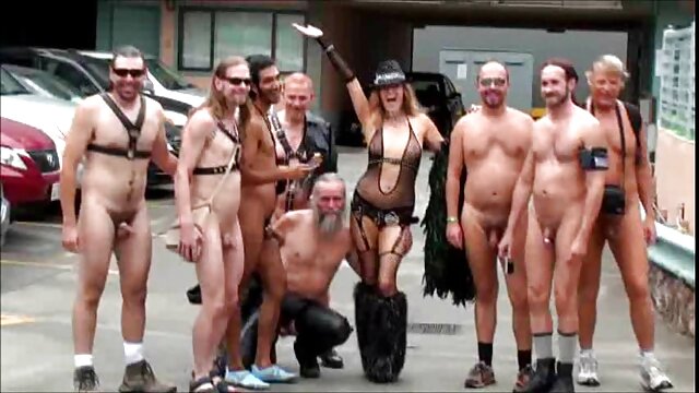 La film porno naturiste reine des Neiges!