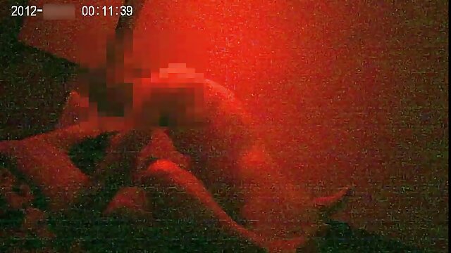 PAWG BBW suce une bite naturiste tukif noire