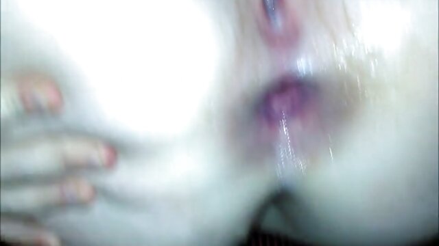 Je vais te transformer video amateur nudiste en une putain de bite à sucer