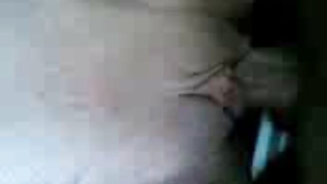 Fessée nue video amateur plage naturiste