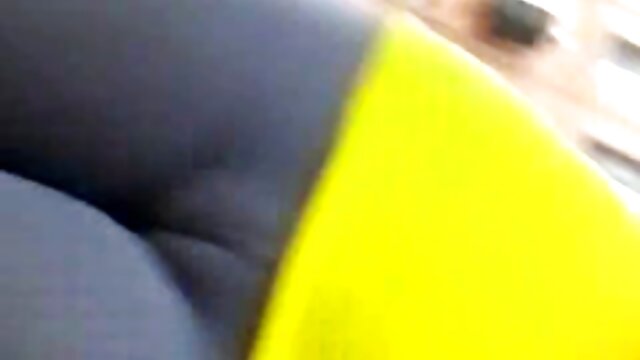 Salope sexy baisée par son gros beau-père camp de nudiste porno